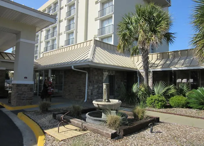 Hotel Charleston Grand
