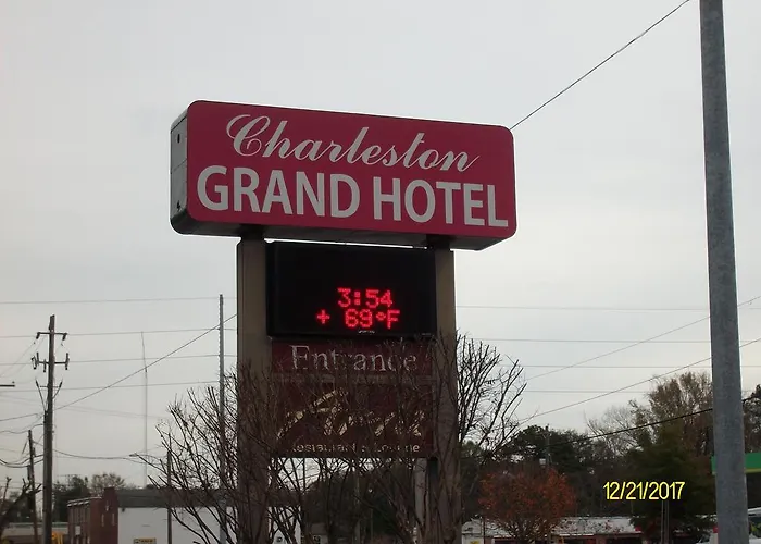 Hotel Charleston Grand North Charleston